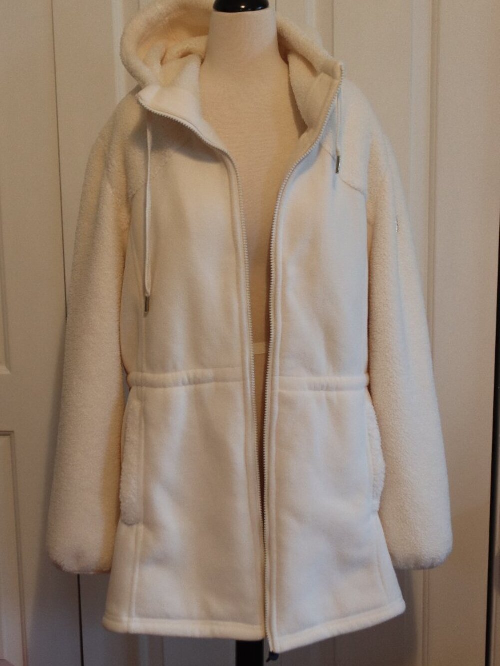 1 Madison Expedition Cream Long Plush Teddy Fleece Hooded Jacket Size XL